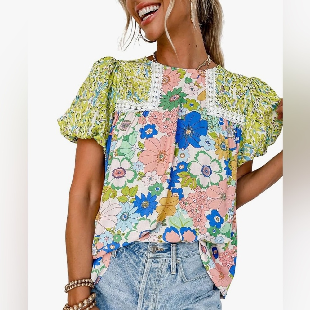 Bubble Sleeve Lace Trim Floral Mixed Print Blouse, size small